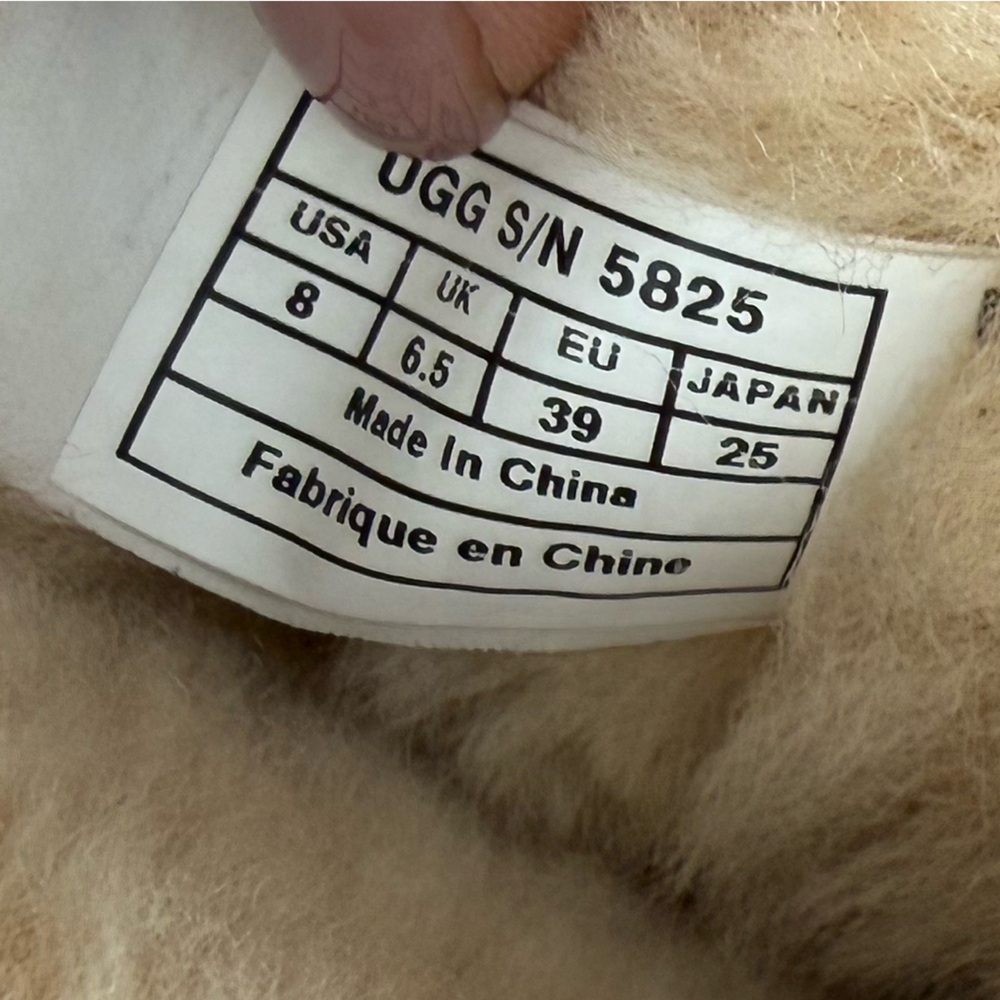 UGG Classic Short Chestnut Suede Shearling Boots Size 7 / EU 38 - Picture 7 of 10